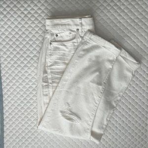 NWT LOFT White Distressed Jeans High Waisted Size 27/4